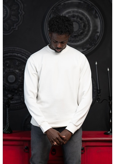 Dorss Regular Fit Armürlü Bisiklet Yaka Likralı Mevsimlik Sweatshirt Beyaz
