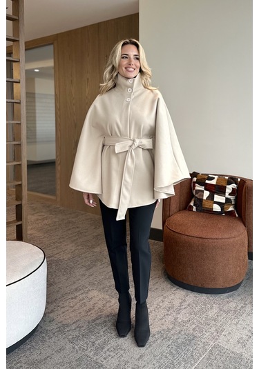 Krem Düğmeli Kuşaklı Kaşe Panço - 2055 Krem