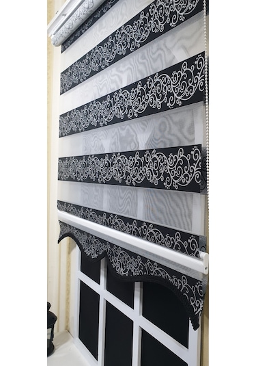 Zebra Stor Perde Siyah Sarmaşık Desen Gümüş Simli Etek Dilimli Stb9300 V 03 Siyah