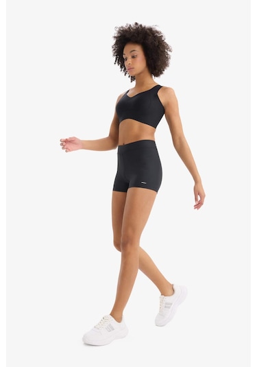 DeFactoFit Slim Fit Dar Kesim Sporcu Deniz Şortu B6397AX25HSBK81 Siyah