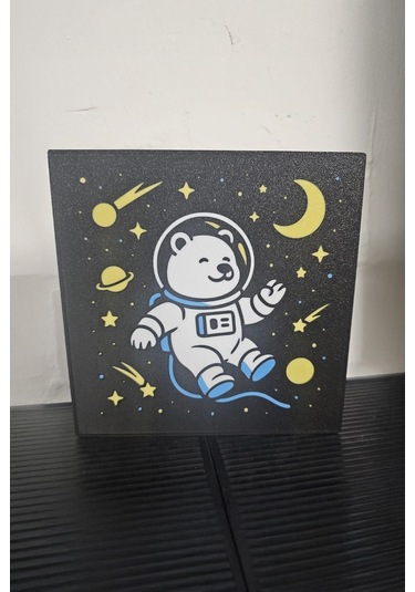 Sevimli Uzaydaki Ayı Çocuk Gece Lambası Çok Renkli