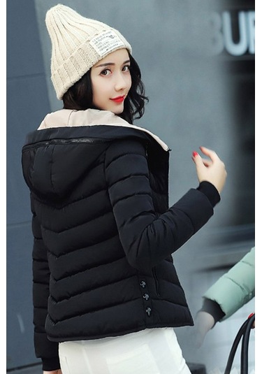 Kışlık Kapüşonlu Kısa Kadın Şişme Mont Siyah