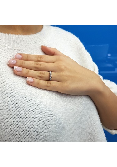 Lova G Renk 0,25 Karat Pırlanta Beştaş Yüzük - IDL Sertifikalı