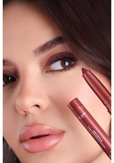 Alix Avien Suya Dayanıklı 11 Saat Kalıcı Yoğun Pigmentli Kremsi Göz Kalem Farı Master Stay 06 Gleaming Maroon