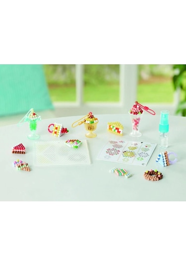 35090 Aquabeads Dondurma Ve Tatlı Aksesuar Kiti - 700 Parça +4 Yaş