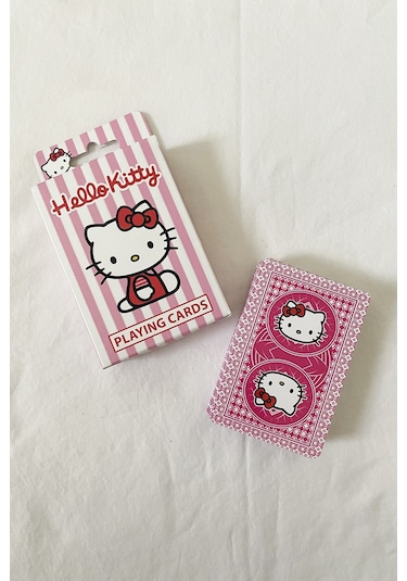 Hello Kitty Iskambil Destesi