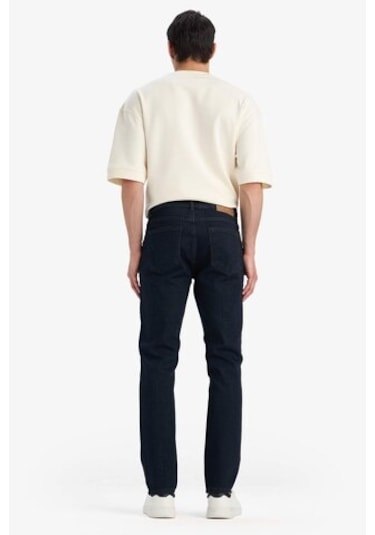 DeFacto Pedro Slim Fit Dar Kalıp Normal Bel Dar Paça Jean Pantolon E8853AX25SPNM34 DeFacto Pedro Slim Fit Dar Kalıp Normal Bel Dar Paça Jean Pantolon E8853AX25SPNM34