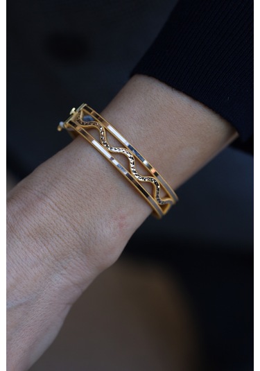 Yenigün Kuyumculuk 14 Ayar Altın Düz Ve Dalgalı Ajda Model Kelepçe Klp15864 Sarı Altın