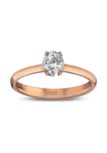 0.30 Karat Pırlantalı Oval Tektaş Yüzük
