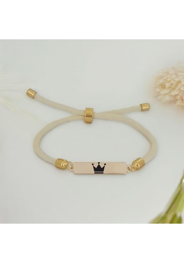 Archin Taç Temalı Dikdörtgen Figürlü Beyaz Örgülü 14 Ayar Altın Plakalı Hediye Bileklik-413sembol Taç Sembolü