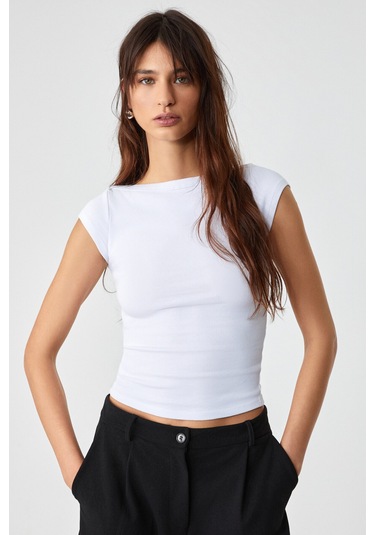 NOEMI Kadın Balerin Yaka Kısa Kol Slim Fit Ribanalı Beyaz Bluz