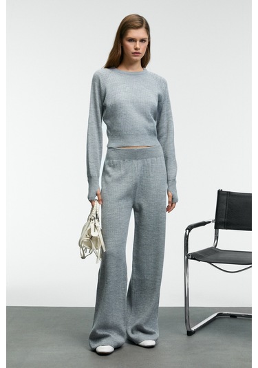 MARIPOSA Kadın Yuvarlak Yaka Çizgi Desenli Crop Geniş Paça Triko Grimelanj Alt-Üst Takım