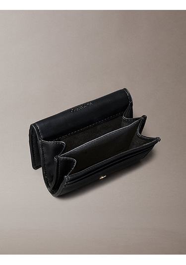 Calvin Klein Kadın Cüzdan Lv04f1047gub1 Siyah