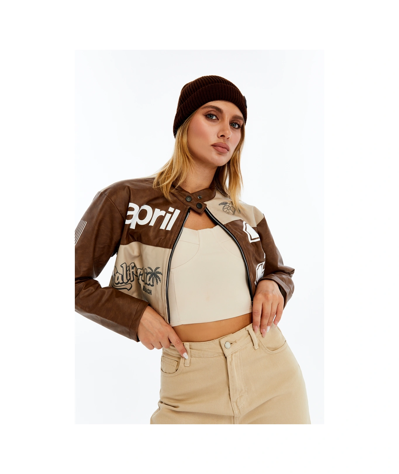 Kadın Crop Deri Ceket Renkli Baskılı Motorcu Stil Mont - Kısa Ceket Çok Renkli Mont - Hakim Yaka Kahverengi