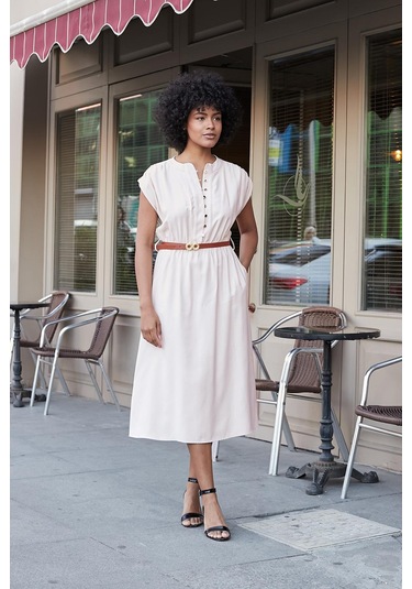 Kadın Yumuşak Dokulu İpeksi Modal Kumaş Hakim Yaka Beli Lastikli Önü Düğmeli Diz Altı Elbise-taş Taş Kadın Yumuşak Dokulu İpeksi Modal Kumaş Hakim Yaka Beli Lastikli Önü Düğmeli Diz Altı Elbise-taş Taş