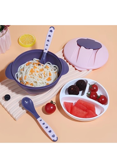 Çocukların Günlük Beslenmesi İçin Vantuz, Kaşık, Çatal, Kase, Kase Kapağı Ve Üç Bölgeli Tabak İçerir