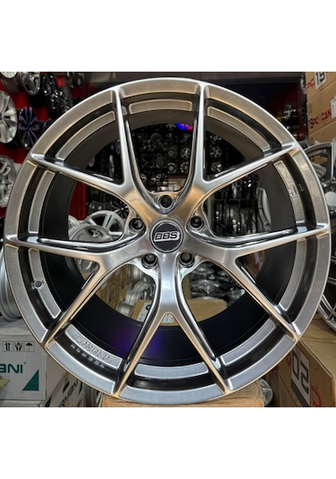 5 108 18 8.5 Et40 Ch73.1 Hyper Black Bbs Fı-r
