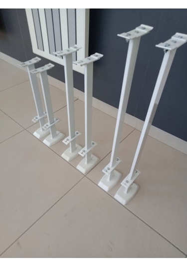 Radyatör Yere Montaj Ayağı 30 Cm 300 Lük Radyatör Içi̇N 1 Set