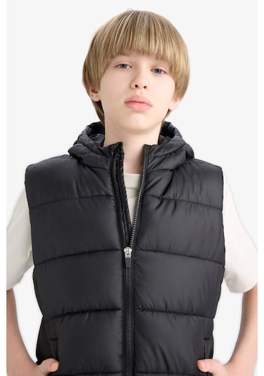 Defacto Erkek Çocuk Su İtici Kapüşonlu Yelek C4334a825aubk27 Siyah