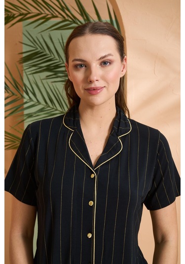 Pjs Kadın Gold Detaylı Çizgili Boydan Düğmeli Kısa Kol Pijama Takım Siyah