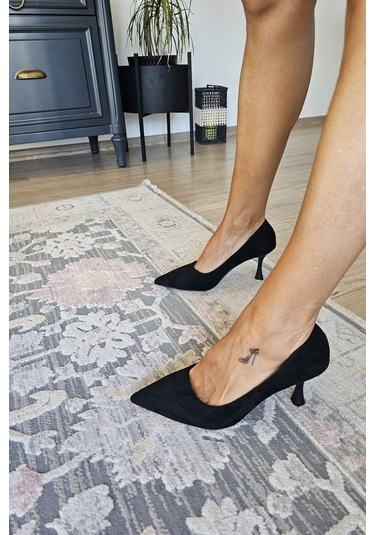 10 1109 Topukla Kadın Kadeh Topuklu 8 Cm Topuklu Stiletto Ayakkabı Siyah Süet