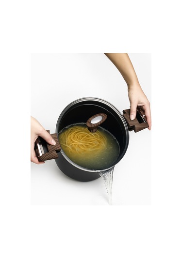 Siyah Titanium Kaplama 22 Cm Makarna Tenceresi Siyah