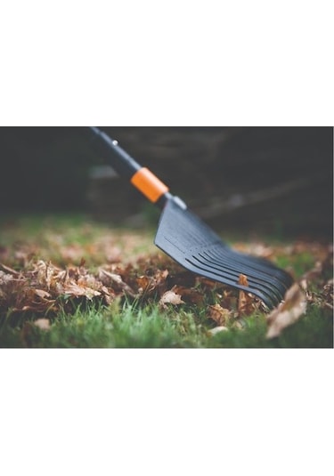 Fiskars Quickfit Yaprak Süpürgesi Plastik L 1000642 - 135013