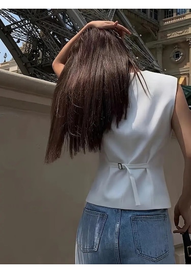 Sensuelle Kadın Sıfır Kollu Önden Düğmeli Atlas Yelek Beyaz