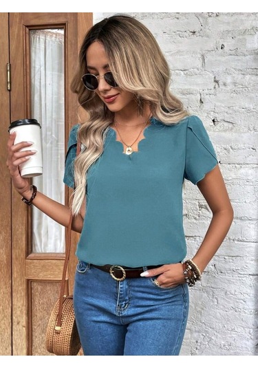 Kadın Kısa Kollu Lazer V Yakalı Ithal Krep Bluz Turkuaz