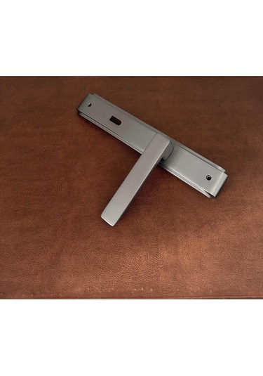 Bella Mat Skoç Füme Lüx Zamak Aynalı Oda Kapı Kolu 1 Takım