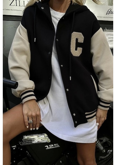 Siyah Kapüşonlu Kolej Mont Siyah