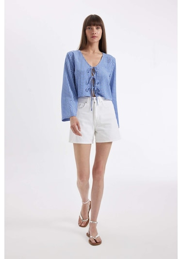 Defacto Regular Fit Kareli V Yaka Önden Bağlamalı Krinkıl Uzun Kollu Bluz D5099AX24AUBE165 Defacto Regular Fit Kareli V Yaka Önden Bağlamalı Krinkıl Uzun Kollu Bluz D5099AX24AUBE165