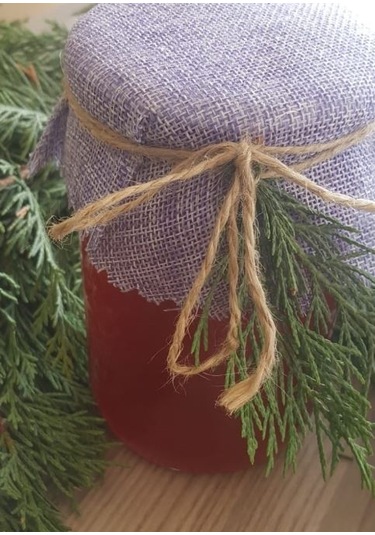 Ev Yapımı Taze Yeşil Kozalak Şurubu Şekersiz 425 ML