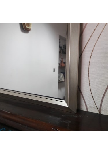 Pyramid Gümüş Rengi Çerçeveli Boy Aynası