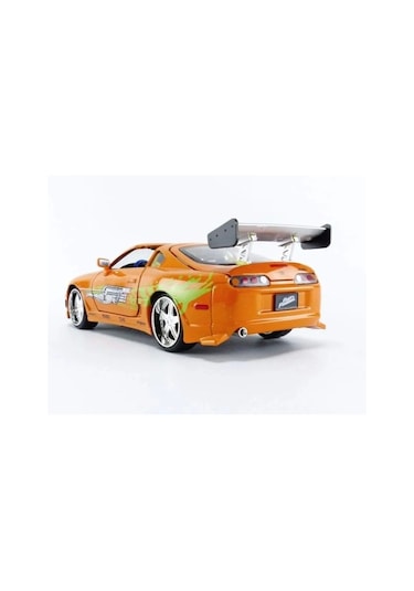 Jada 1:24 Diecast 1995 Toyota Supra Brian O'conner Figürü
