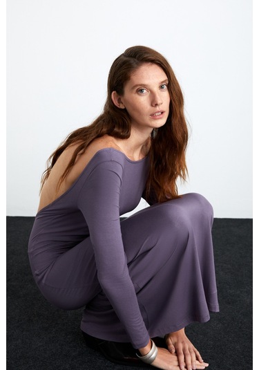 Krızıa Kadın Viskon Likralı Sırt Dekolteli Eteği Geniş Maxi Mürdüm Elbise