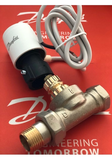 Danfoss 2 Yollu Kontrol Vanası Dn 20 Ve Termal Vana Motoru