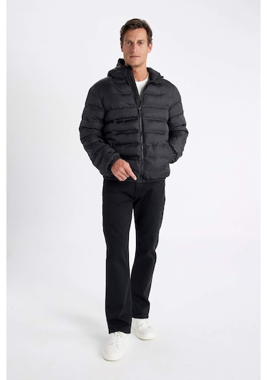 DeFacto Su İtici Şişme Mont Slim Fit Dar Kesim Kapüşonlu Fermuarlı Cepli D1185AX24WNBK27