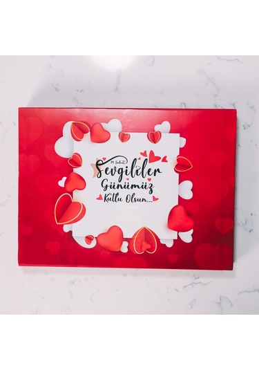 Açık Kalpler Temalı Kırmızı Kutu 42 Adet Yaldızlı Kalp Çikolata