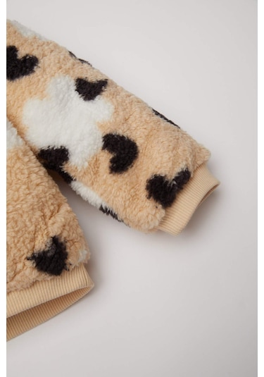 DeFacto Kız Bebek Bisiklet Yaka Kalp Desenli İçi Yumuşak Tüylü Welsoft Pelüş Sweatshirt D6196A5NSBG744 Bej