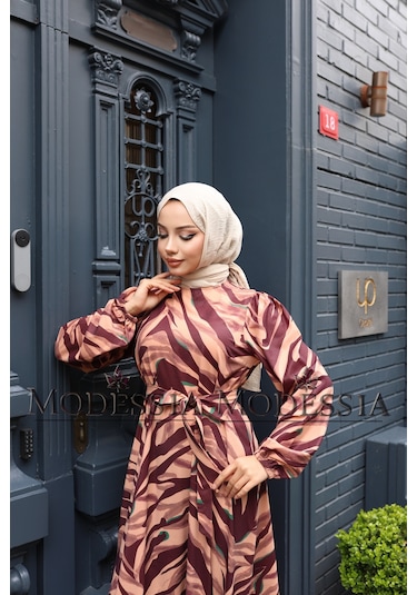 Kadın Kahve Zebra Aerobin Belden Kuşaklı Uzun Tesettür Elbise Z9512 Kahve