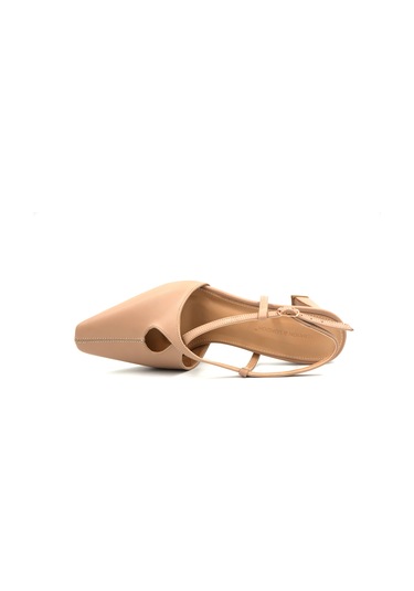 Beyaz London Burnu Kapalı Topuklu Kadın Ayakkabı Nut NUT