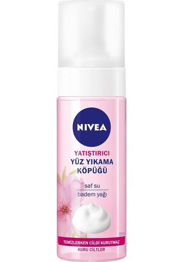 Nivea Kuru Ciltler İçin Yatıştırıcı Yüz Yıkama Köpüğü 150 ML