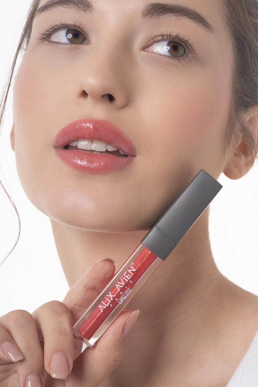 Alix Avien Uzun Süre Kalıcı Yapışkan His Bırakmayan Nemlendirici Dudak Parlatıcısı Lipgloss 01 Rose Pink