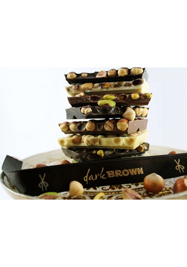 Dark Brown Antep Fıstıklı Bitter Kırma Beyoğlu Çikolatası 750 Gram