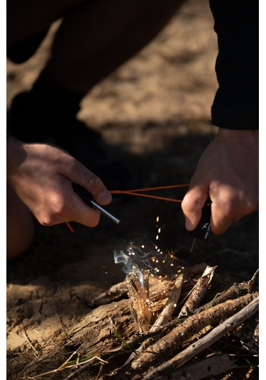 Easy Camp Flint Striker Ateş Yakma Kiti Siyah
