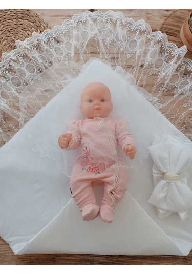 Yenidoğan Yakamoz Kumru Model Dantelli Taşlı Fiyonk Bebek Battaniyesi Kundak Ekru Çok Renkli