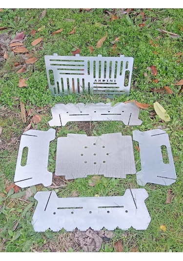 Lazer Mangal Portatif Pratik Katlanabilir Paslanmaz Izgaralı 41x25 Cm Çok Renkli