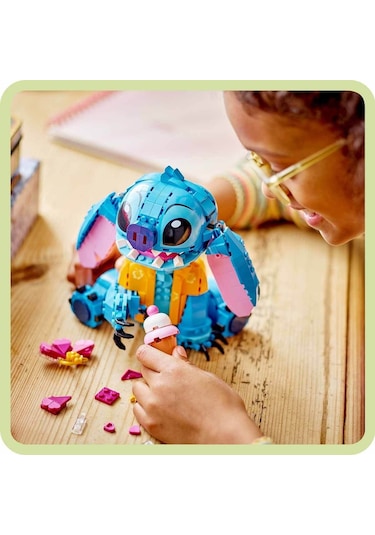 LEGO® Disney Stiç 43249 730 Parça