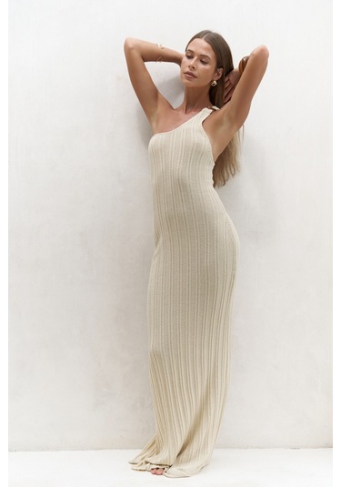 Endah Halka Detaylı Asimetrik Bej Uzun Triko Elbise Bej